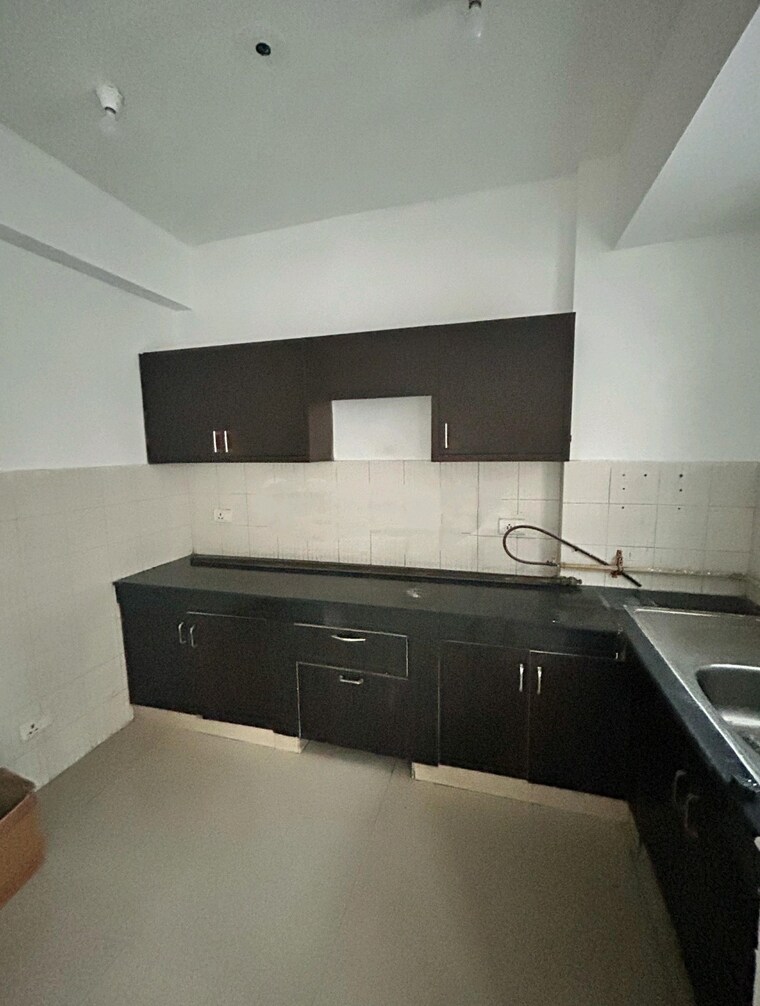 Kitchen, jm-aroma 3 Bedroom 1550 Sq.Ft. Apartment In Sector 75 Noida 8957703