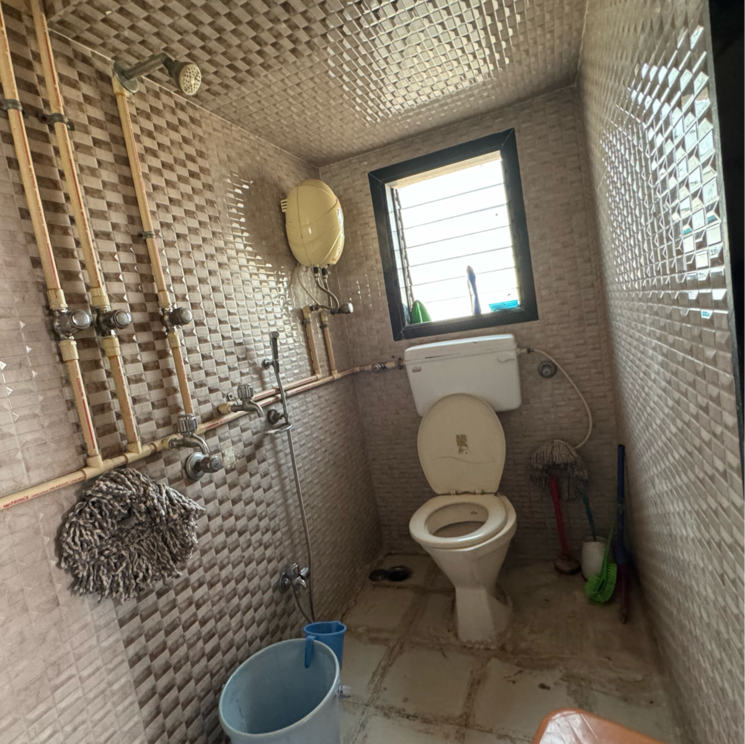 Bathroom, dombivli east 2 Bedroom 950 Sq.Ft. Apartment In Dombivli East Thane 8957714