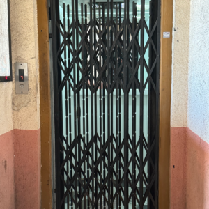 Lift in 2 BHK Apartment at Dombivli East – for Sale