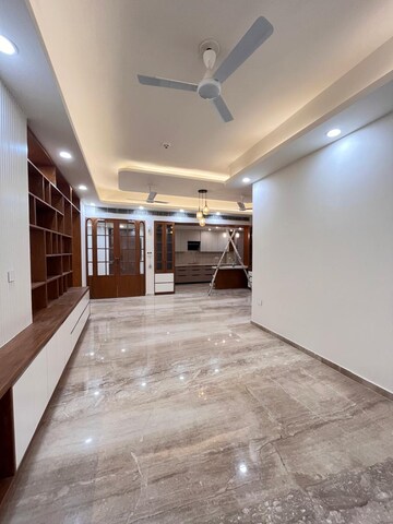 Kitchen in 4 BHK Apartment at Mahagun Mezzaria, Sector 78 – for Rent