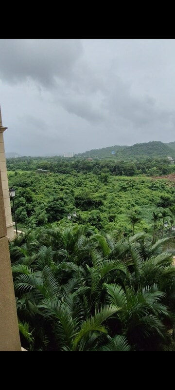 2 BHK Apartment – Garden View at Hiranandani Fortune City, New Panvel - for Rent