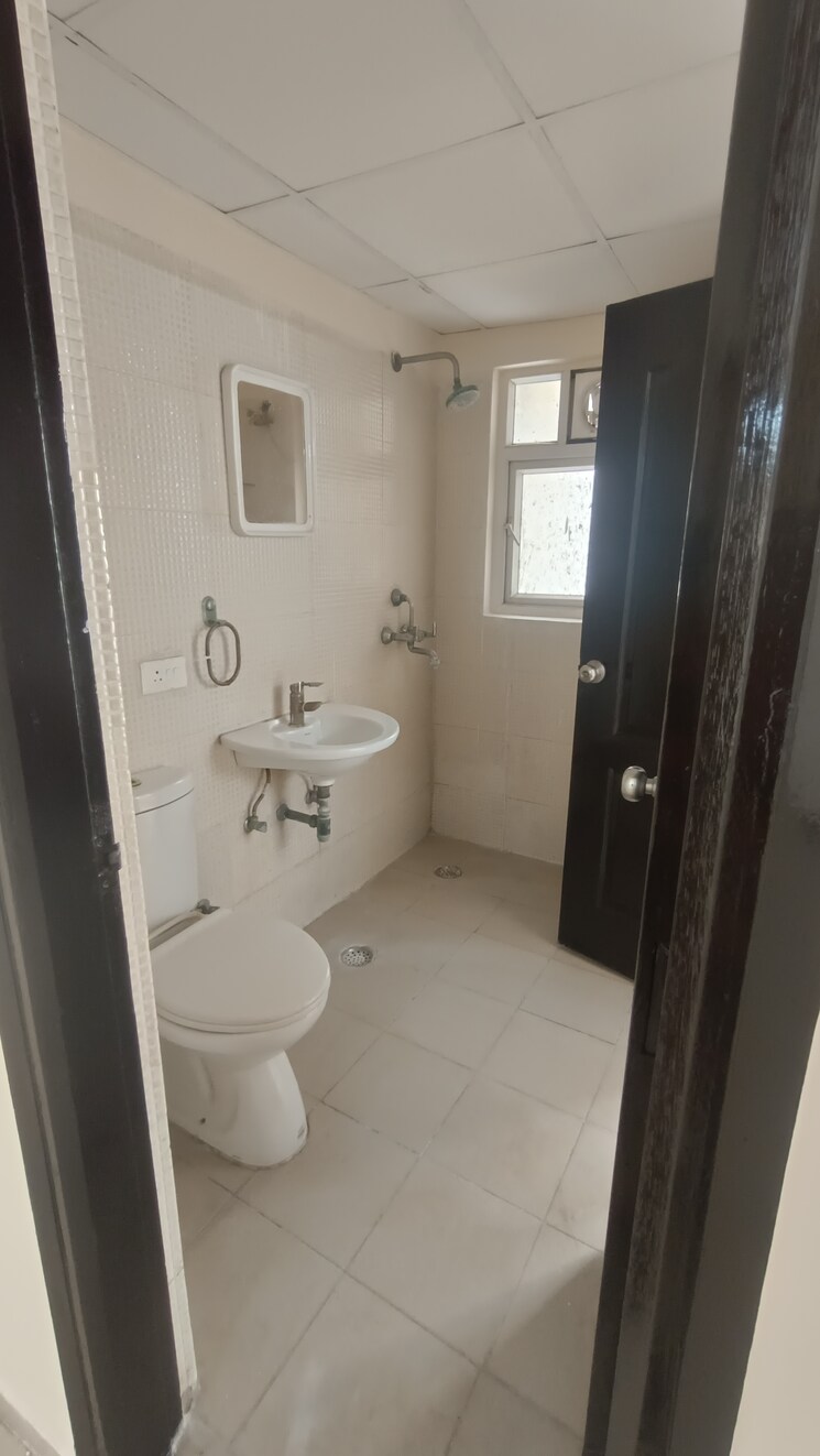 Bathroom, aditya-urban-casa 2 Bedroom 1074 Sq.Ft. Apartment In Sector 78 Noida 8957719
