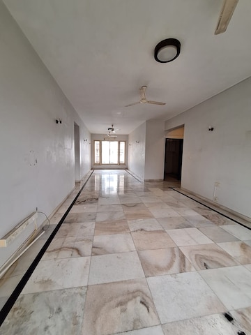 Building Lobby in 3 BHK Apartment at Usha Villa, Santacruz West – for Rent
