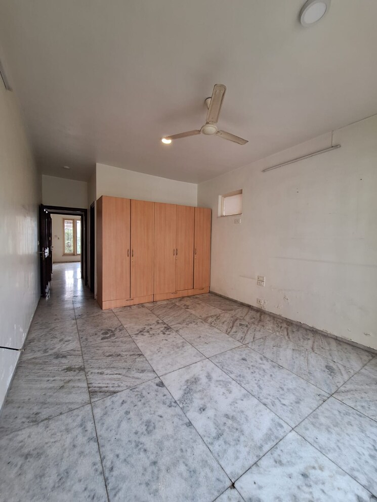 Room, usha-villa 3 Bedroom 1400 Sq.Ft. Apartment In Santacruz West Mumbai 8957733