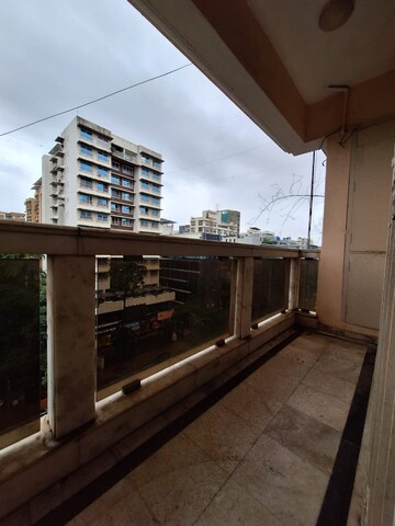 3 BHK Apartment – Exterior View View at Usha Villa, Santacruz West - for Rent