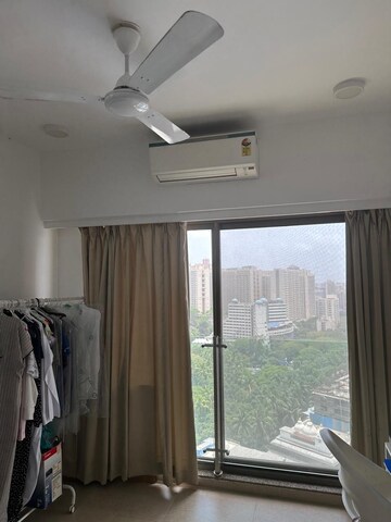 Bedroom in 3 BHK Apartment at Kanakia Silicon Valley, Powai – for Rent