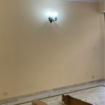 Room in 3 BHK Independent House at RWA Apartments Sector 40, Sector 40 – for Rent