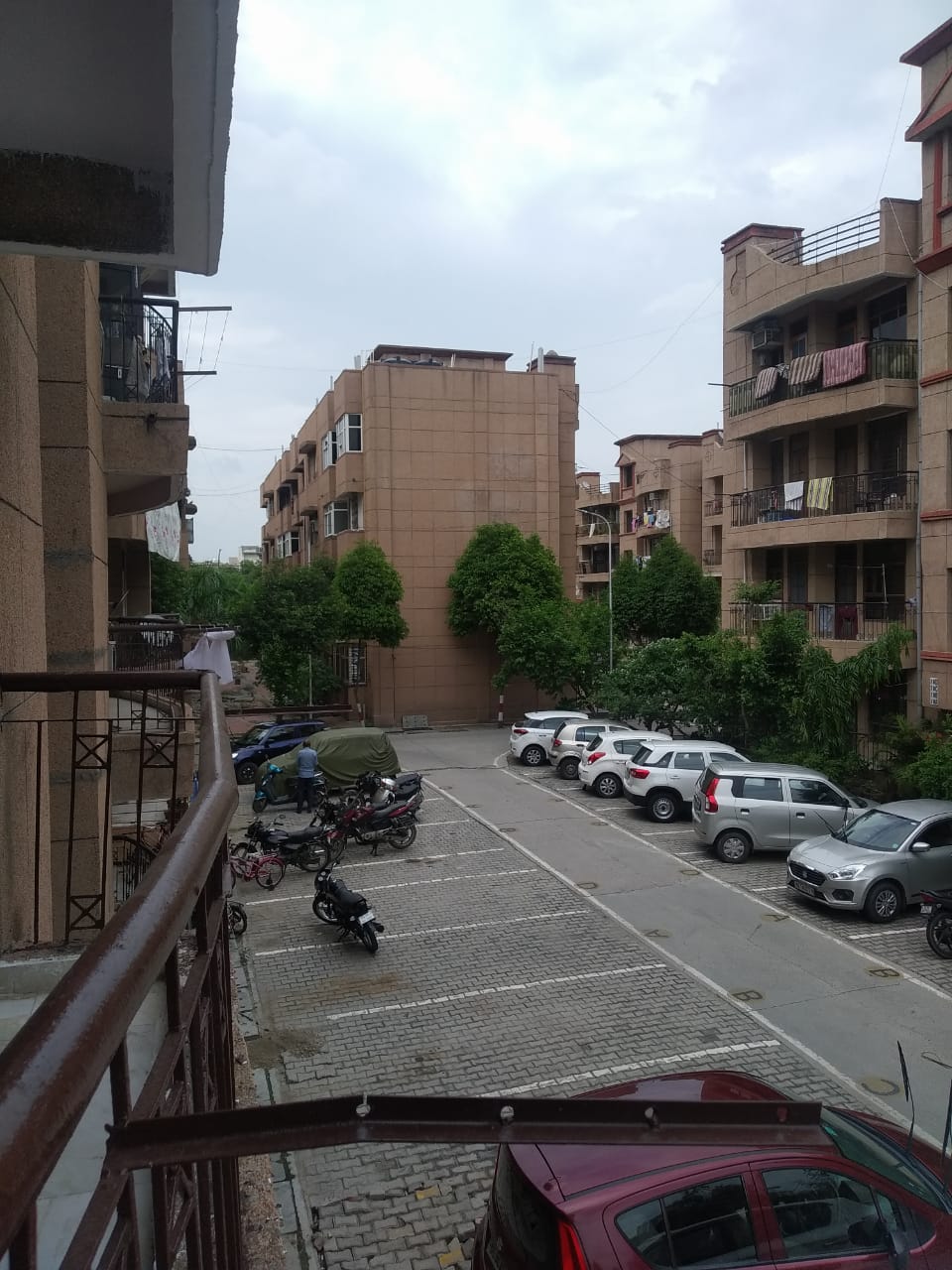 2 BHK Apartment For Rent in Century Apartments