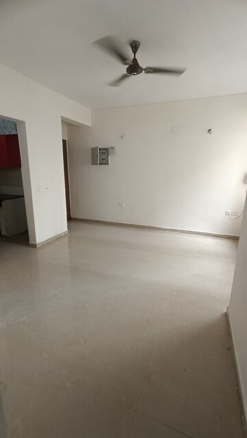 Room in 2 BHK Apartment at Aditya Urban Casa, Sector 78 – for Rent