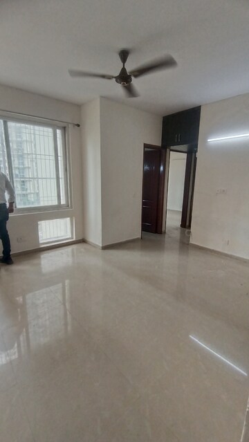 Room in 2 BHK Apartment at Aditya Urban Casa, Sector 78 – for Rent