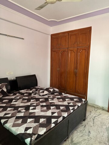 Bedroom in 2 BHK Independent House at Sector 41 – for Rent