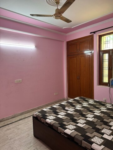 Bedroom in 2 BHK Independent House at Sector 41 – for Rent