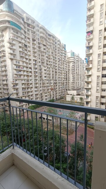 2 BHK Apartment – Exterior View View at Aditya Urban Casa, Sector 78 - for Rent