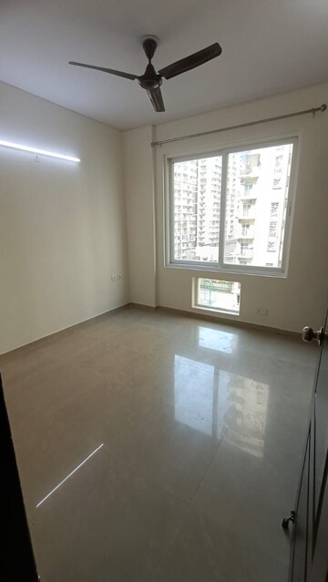 Room in 2 BHK Apartment at Aditya Urban Casa, Sector 78 – for Rent