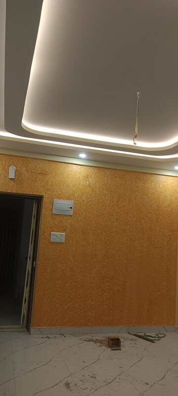 Furnished Amenities in 3 BHK Apartment at Silver Gardenia Lake Town, Lake Town – for Sale