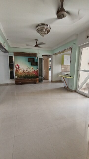 2 BHK Apartment For Rent in Aditya Celebrity Homes, Sector 76