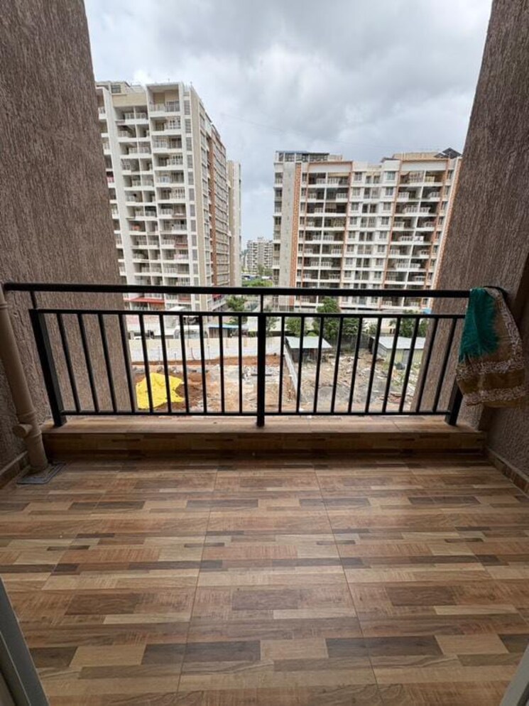 Exterior View, kolte-patil-life-republic-16th-avenue-arezo 2 Bedroom 1008 Sq.Ft. Apartment In Hinjewadi Pune 8957837