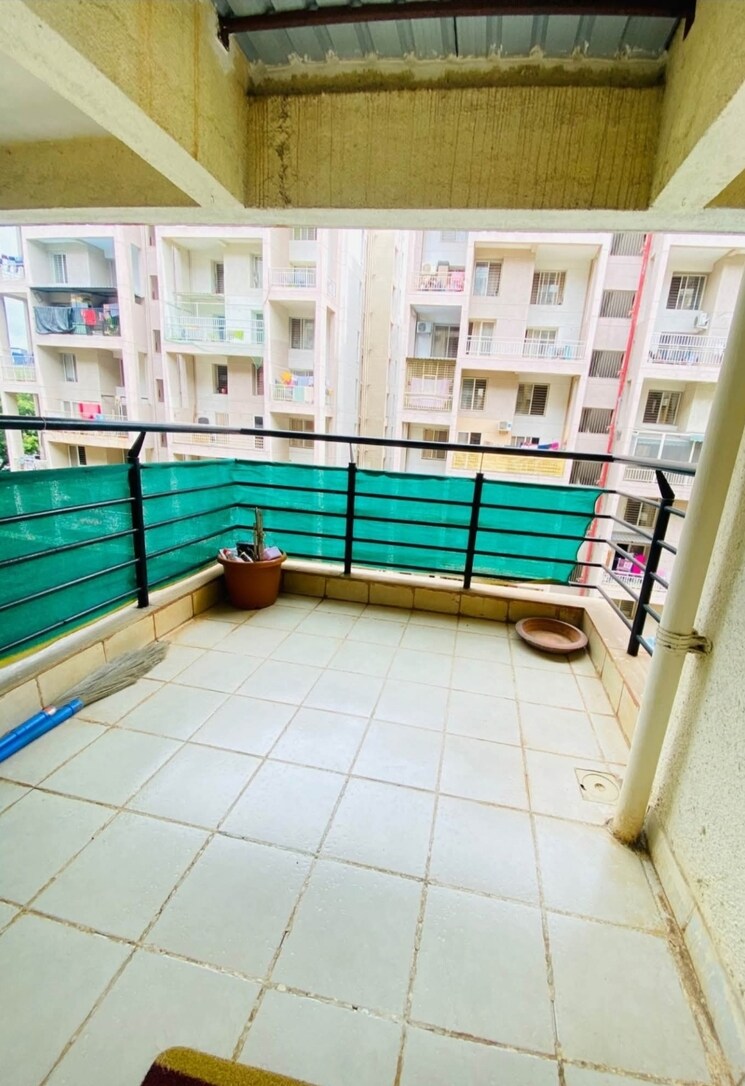 Balcony, r-euphoria-apartments 2 Bedroom 1000 Sq.Ft. Apartment In Kondhwa Pune 8957851