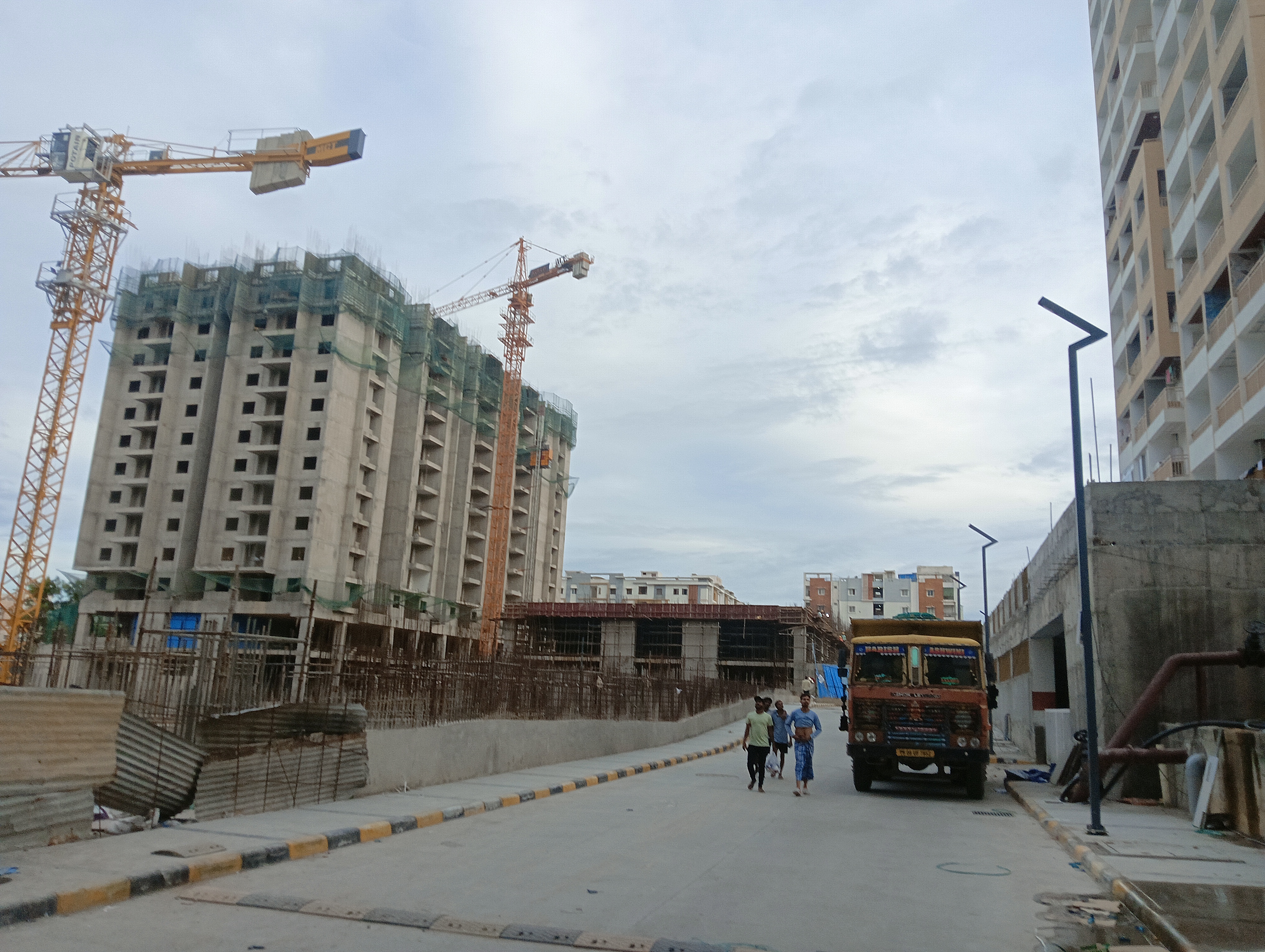 2 BHK + Pooja Room Apartment For Sale in Chandanagar Flats 