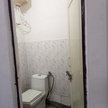 Bathroom in 1 RK Builder Floor at Krishna Apartments Adchini, Adchini – for Rent