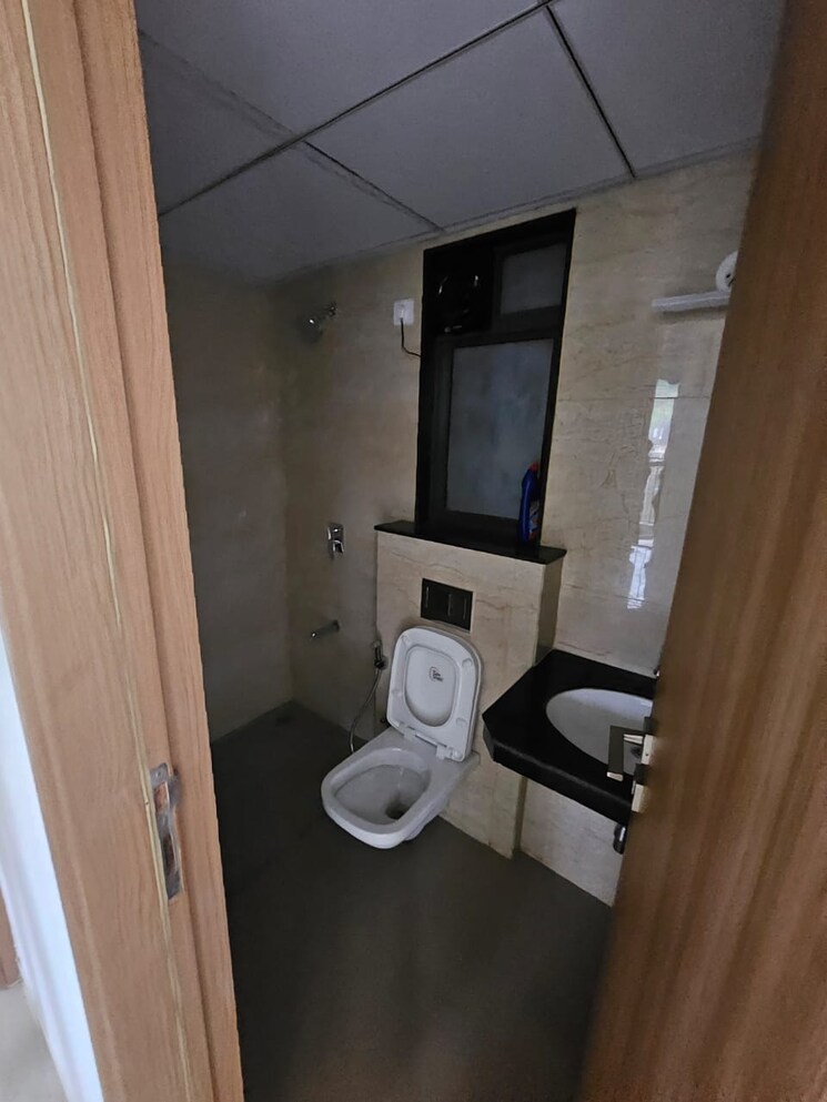 Bathroom, godrej-urban-park 1 Bedroom 450 Sq.Ft. Apartment In Chandivali Mumbai 8957875