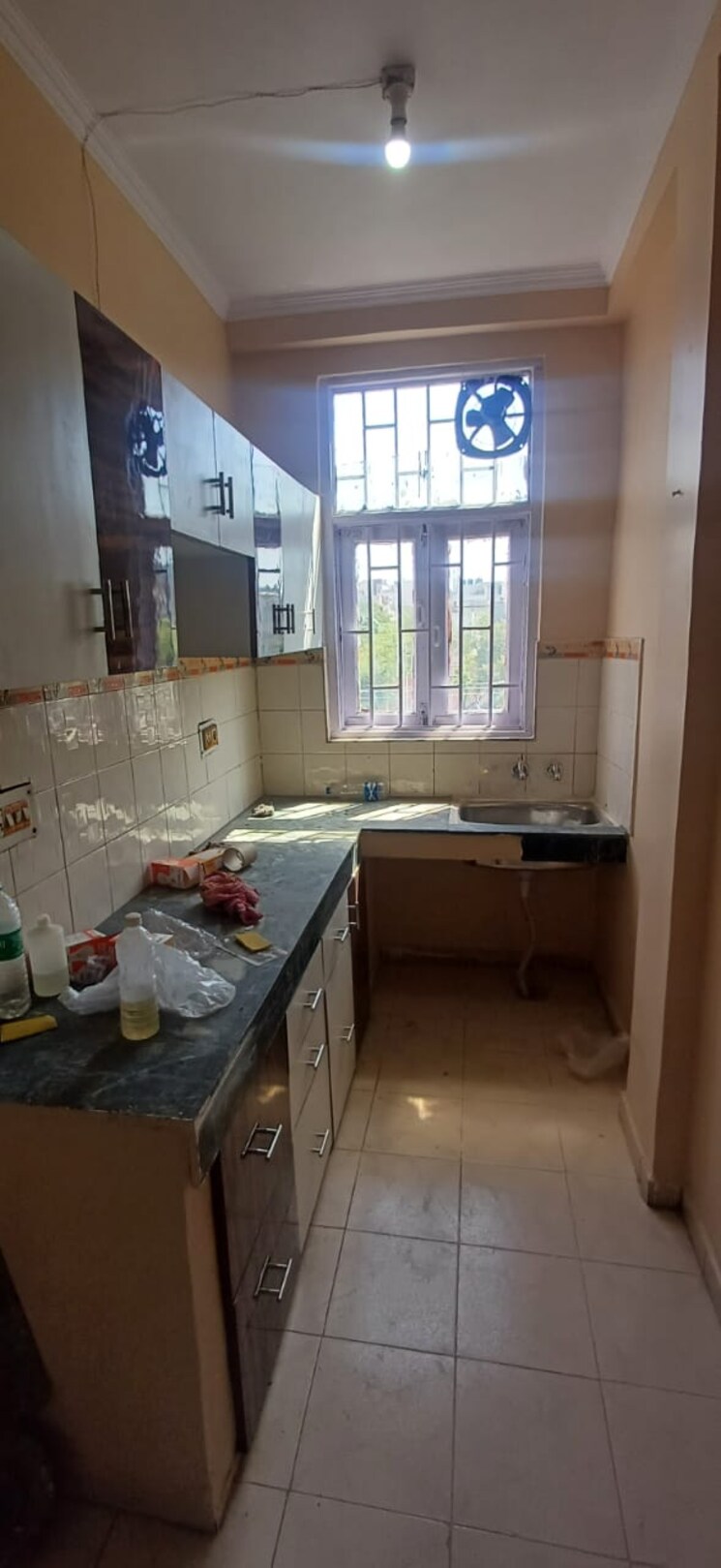 Kitchen, pratap vihar 3 Bedroom 1200 Sq.Ft. Builder Floor In Pratap Vihar Ghaziabad 8957964