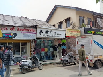  Shop – Exterior View View at Manav Mandir, Worli - for Rent