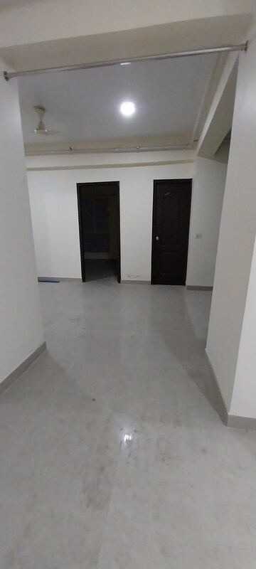 Room in 3 BHK Apartment at Aditya City Apartments, Shahpur Bamheta – for Rent