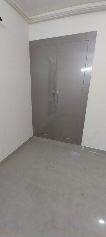 Furnished Amenities in 3 BHK Apartment at Aditya City Apartments, Shahpur Bamheta – for Rent
