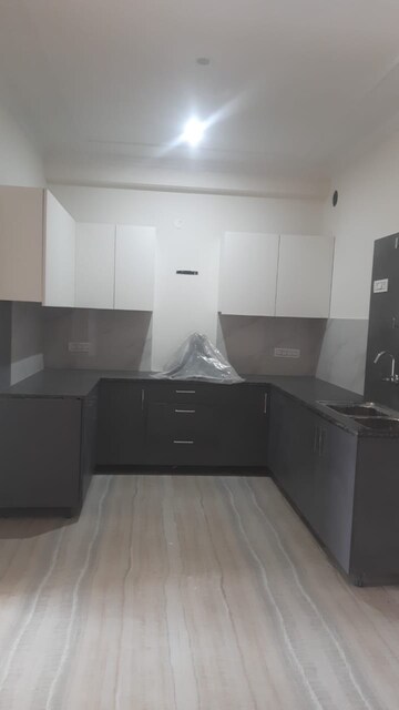 Kitchen in 3 BHK Builder Floor at Sushant Lok 3, Sector 57 – for Rent