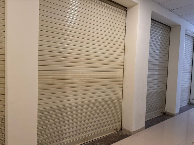 Bathroom, lodha-vista Commercial Shop 225 Sq.Ft. In Lower Parel Mumbai 8957972