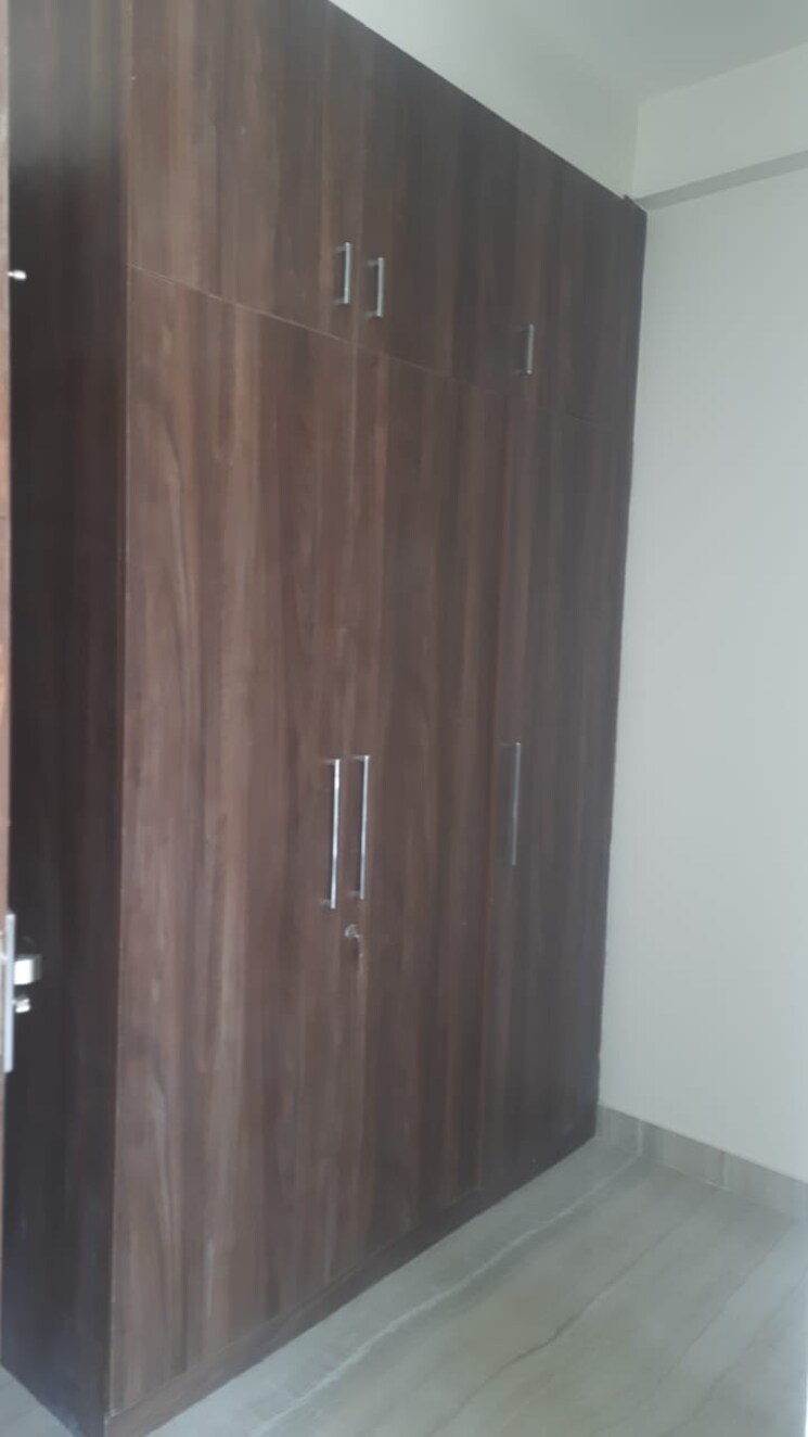 undefined, sushant-lok-3 3 Bedroom 204 Sq.Yd. Builder Floor In Sector 57 Gurgaon 8957976