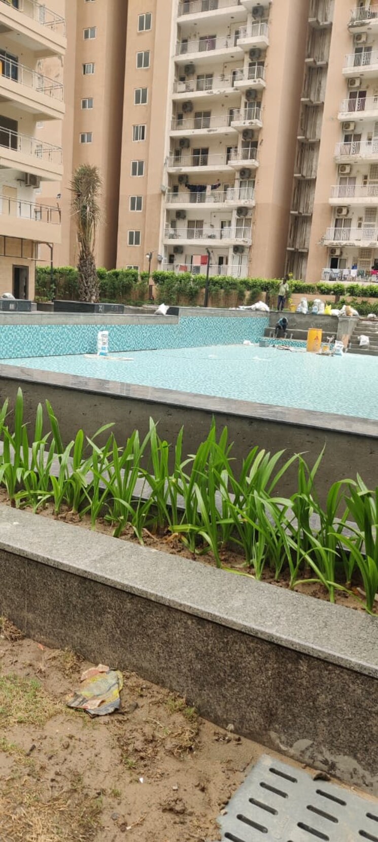 Balcony, panchsheel-greens-ii 2.5 Bedroom 1350 Sq.Ft. Apartment In Sector 16 Greater Noida Greater Noida 8957982