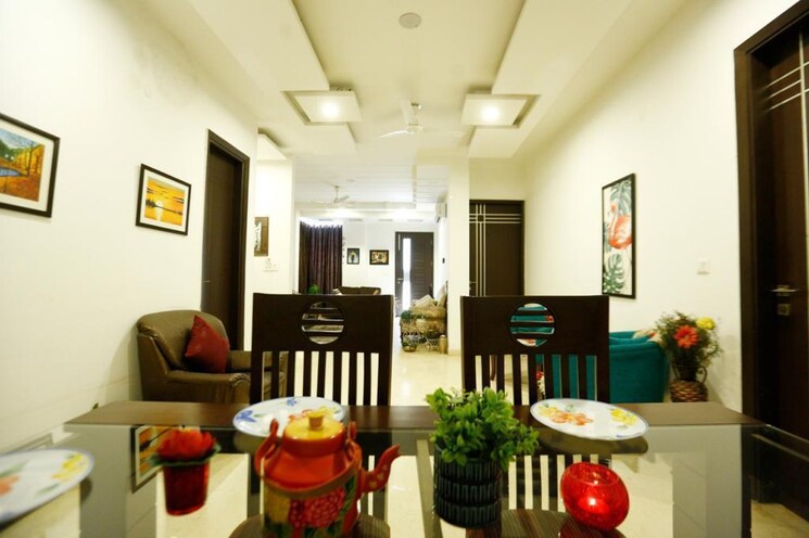 Living Room, mayfield garden 4 Bedroom 330 Sq.Yd. Builder Floor In Mayfield Garden Gurgaon 8957996