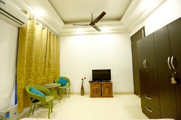 Living Room in 4 BHK Builder Floor at Mayfield Garden – for Sale