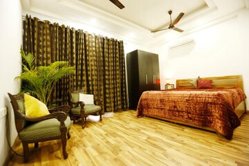 Bedroom in 4 BHK Builder Floor at Mayfield Garden – for Sale