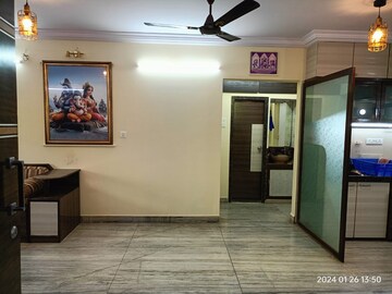 Room in 4 BHK Apartment at Vashi – for Sale