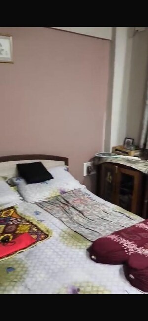 Bedroom in 2 BHK Apartment at Vashi – for Sale