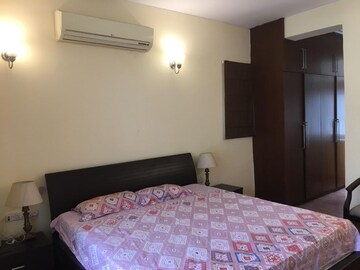 Bedroom in 4 BHK Villa at Elan Nirvana, Sector 50 – for Rent