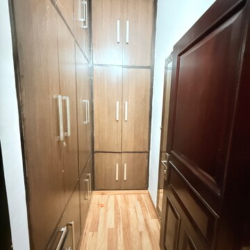 Furnished Amenities in 2 BHK Builder Floor at Sector 105 – for Rent