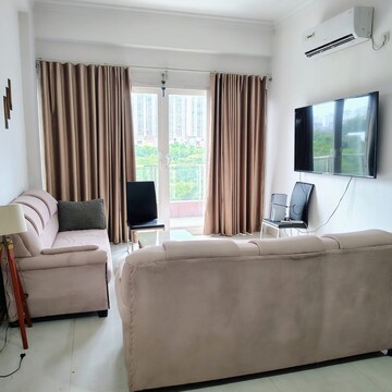 2.5 BHK Builder Floor For Rent in Sector 105
