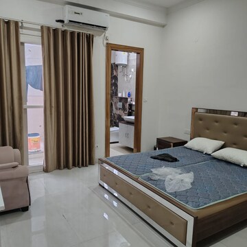 Bedroom in 2.5 BHK Builder Floor at Sector 105 – for Rent