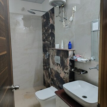 Bathroom in 2.5 BHK Builder Floor at Sector 105 – for Rent