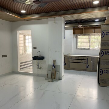 Living Room in 3.5 BHK Apartment at Kondapur – for Rent