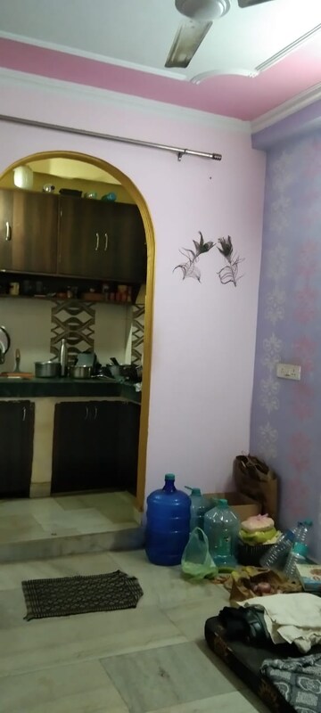 Furnished Amenities in 1 BHK Builder Floor at Mehrauli Gurgaon Road – for Rent