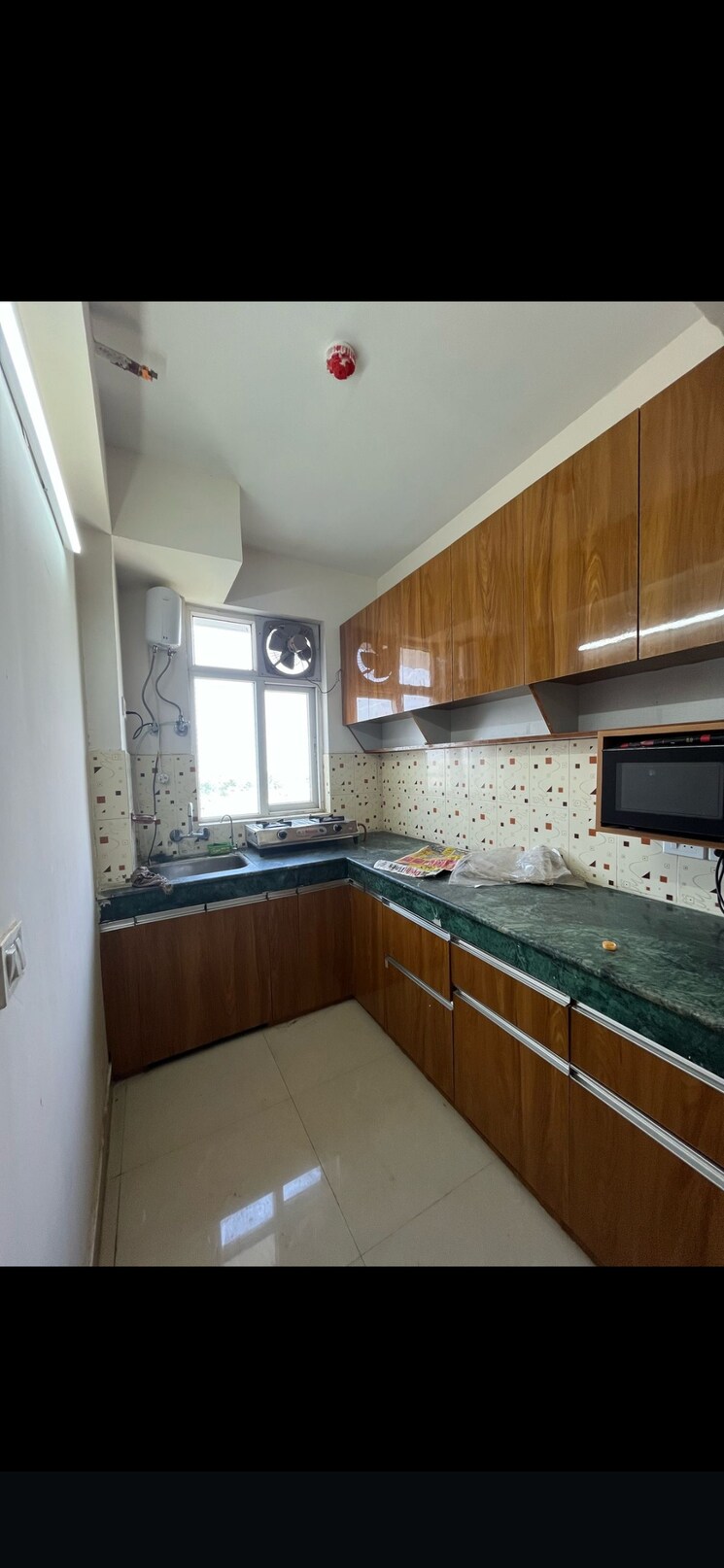 Kitchen, zara-rossa 2 Bedroom 900 Sq.Ft. Apartment In Sector 112 Gurgaon 8958103