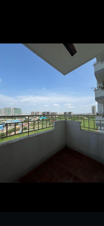 Swimming Pool in 2 BHK Apartment at Zara Rossa, Sector 112 – for Rent
