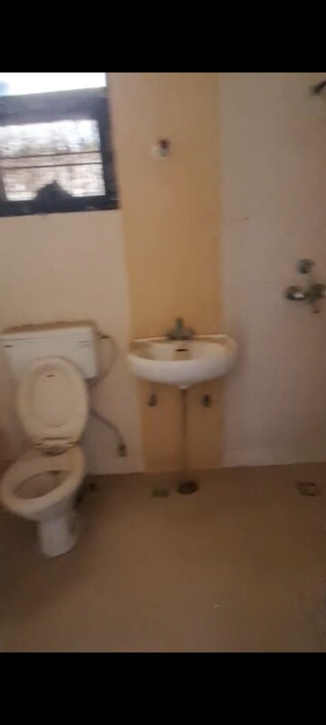 Bathroom in 3 BHK Builder Floor at SRS Prime Floors, Sector 87 – for Rent