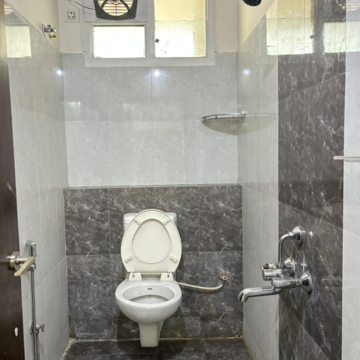 Bathroom in 2 BHK Builder Floor at Madhapur – for Sale