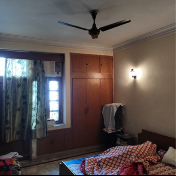 Bedroom in 3 BHK Builder Floor at Shivalik Colony – for Rent